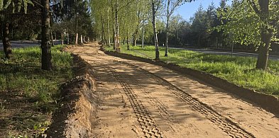 W Lesznie będzie nowa ścieżka rowerowa. Trochę zakręcona (zdjęcia, film)