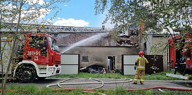 Pożar w Lipnie. Na miejscu działa 7 jednostek straży pożarnej (zdjęcia, film)