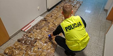 Miał nielegalny tytoń i papierosy. Policja przyszła z niespodziewaną wizytą