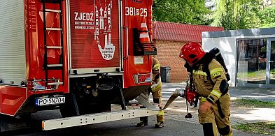 Strażacy weszli przez okno. Wszystko z powodu obiadu (zdjęcia)
