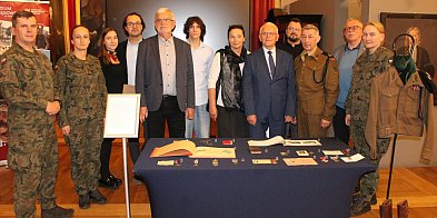 Pamiątki po żołnierzu generała Maczka trafiły do muzeum-79359