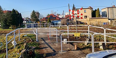 Zmiany na przejeździe kolejowym. Zostało przejście-81018