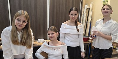 W SP nr 5 w Lesznie dzielili się dobrem (zdjęcia)-81135