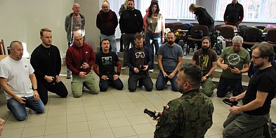 Szkolą się z wojskiem, aby być w gotowości (zdjęcia)-81303