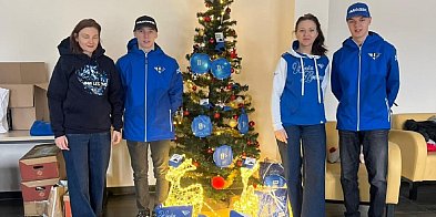 Żużlowcy Fogo Unii Leszno odwiedzili Dom Dziecka-81438