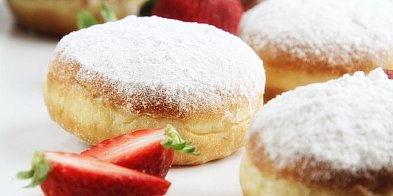 Bumerang odsłonił na razie dwie karty-82285