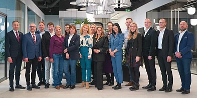 Klub Biznesu Społecznie: inicjatywy dla... (film)