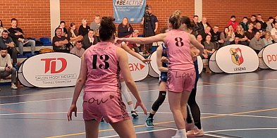 Koszykarki Lou Tęczy Leszno grały z akademiczkami z Warszawy (zdjęcia)