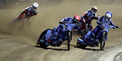 Żużlowcy wyjeżdżają na tor. Dziś, 12 marca pierwszy trening na Smoczyku