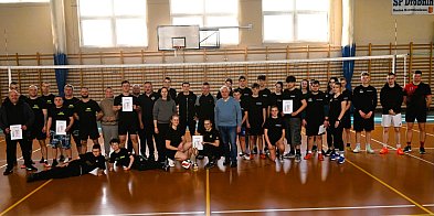 Główne trofeum turnieju zdobyli strażacy z...(zdjęcia)