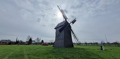 Ruszył Wiatrak Czesław na Grzybowie (zdjęcia,film)