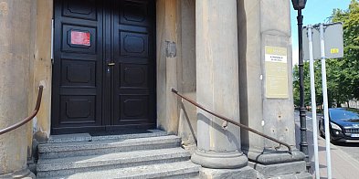 Tablica nadal zaprasza na pocztę (zdjęcia)