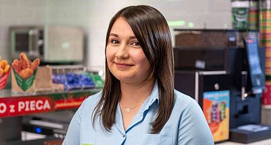 Jak dbać o pozytywne opinie klientów Żabki? Wystrój, obsługa a może marketing?-81751