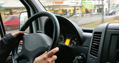 Kontrola wydatków kierowców – jak wprowadzić przejrzysty system rozliczeń?