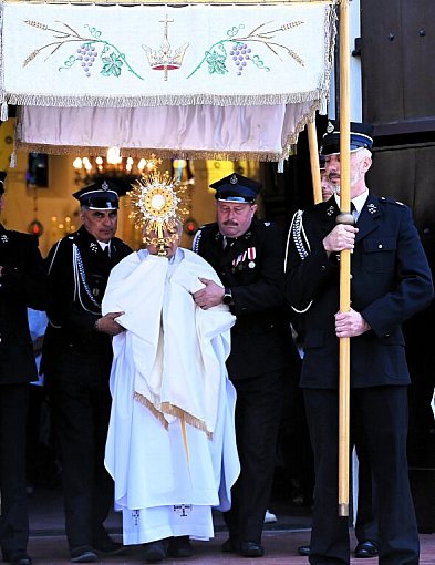 Uroczystość Bożego Ciała w parafii w Drobninie (zdjęcia)
