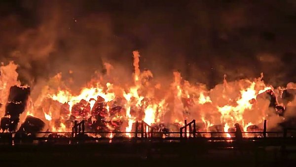 Nocny pożar w Lesznie