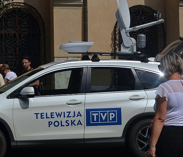 Zmiany w Telewizji Polskiej. Te kanały mogą przejść do historii-78547