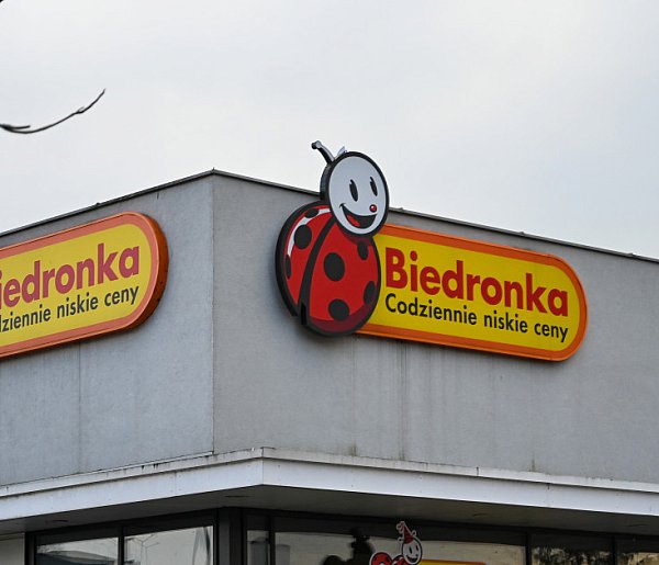 Nowe rozwiązanie w popularnej sieci. Ma ułatwić codzienne zakupy-79194