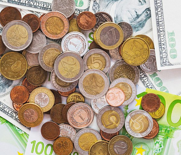 Koniec znanego kantoru internetowego. Co z poszkodowanymi po upadłości?-79756