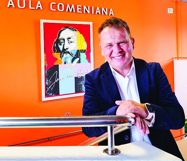 Co zrobić, żeby zdać maturę? To powinni przeczytać maturzyści, nauczyciele i...-79892