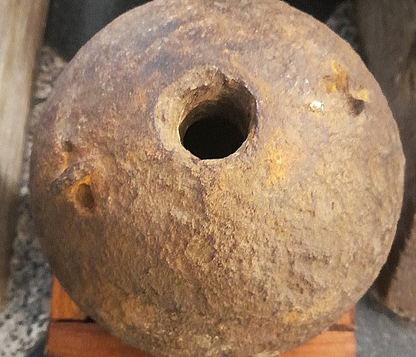 Historyczna ciekawostka na Zamku w Rydzynie. Waży 11 kg (zdjęcia)-81399