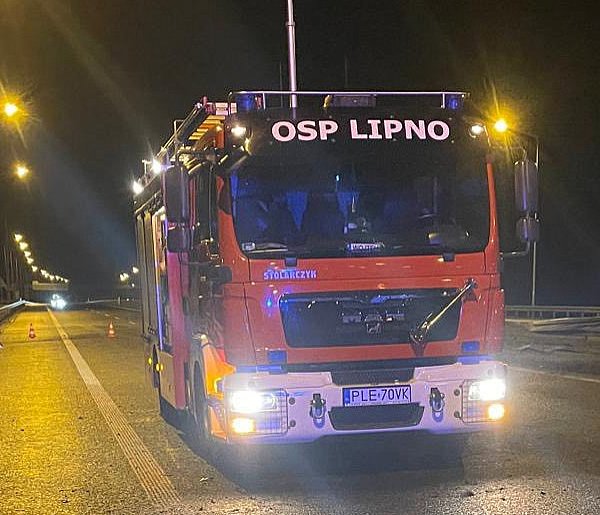 Jeden dachował, drugi koziołkował. Dwa wypadki z rana-81426