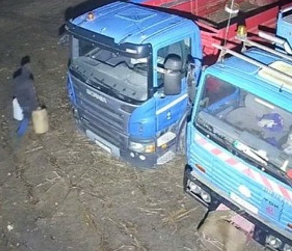 Włamał się do ciężarówki, ukradł paliwo. Był już notowany za...-81630
