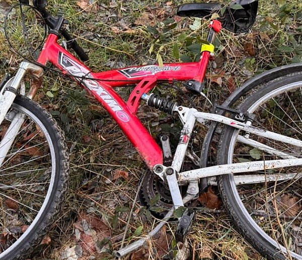 Ktoś zgubił rower. Albo go zostawił. Może go odebrać u dzielnicowych-81892