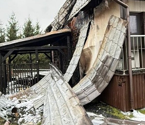 Stracili wszystko i proszą o pomoc. W sylwestra spłonął hotel (zdjęcia)-82051