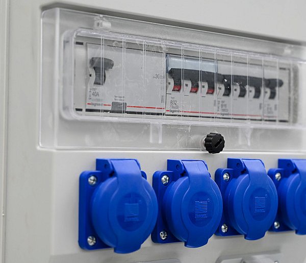 Dostawcy prądu pod presją. Te zmiany odczują odbiorcy-82190