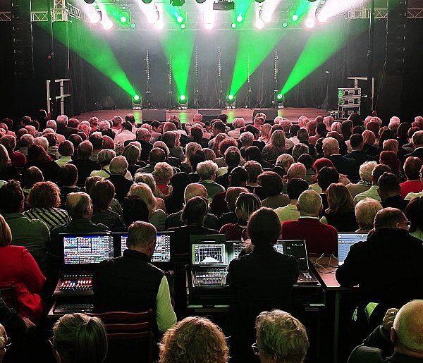 Pierwszy koncert MOK w Lesznie w nowym miejscu (zdjęcia, film)-82501