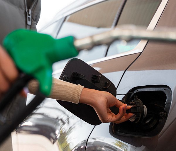 Zaskoczenie na stacjach paliw. Kierowcy nie tego się spodziewali-82533