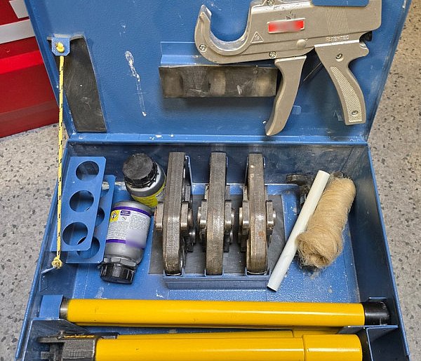 Okradli firmę, w której kiedyś pracowali. Grozi im do 10 lat więzienia