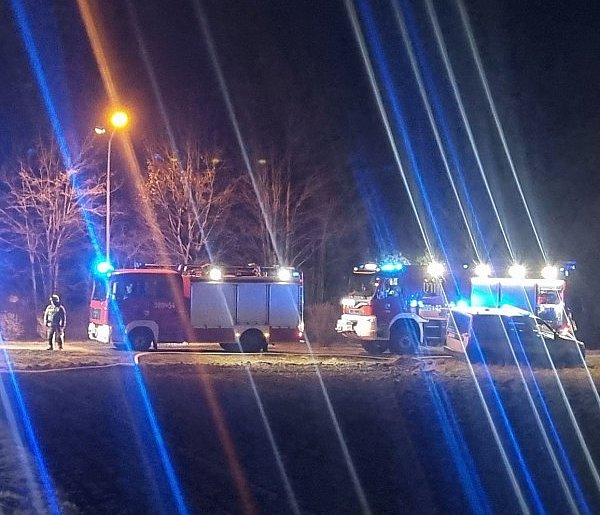 Pożar w kotłowni w ogrodnictwie. W akcji 7 zastępów straży (zdjęcia, film)