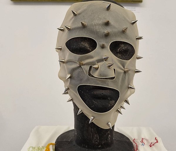 "Zaklęcia i blizny" w Galerii MBWA w Lesznie (zdjęcia)