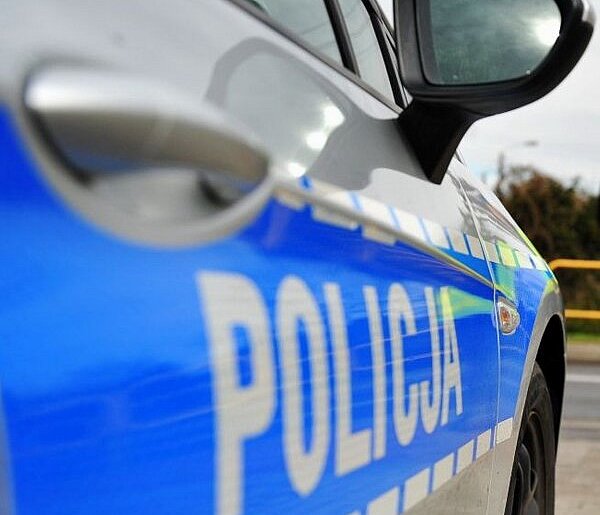 Był poszukiwany w sprawie o podwójne zabójstwo. Zastrzelił się na widok policjanta