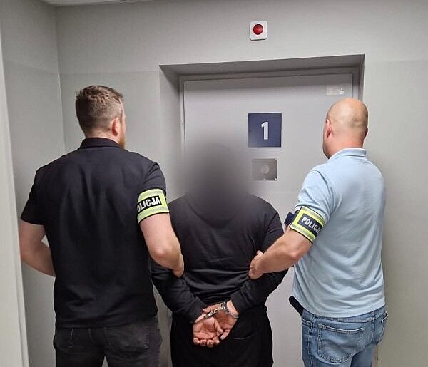 Byli poszukiwani do odsiadki. Niektórzy jej uniknęli (zdjęcia)