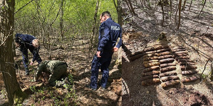 Potężny arsenał pod ziemią w Gronówku (zdjęcia)