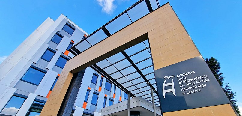 Zimowa rekrutacja na ANS w Lesznie. Mechatronika albo logistyska?