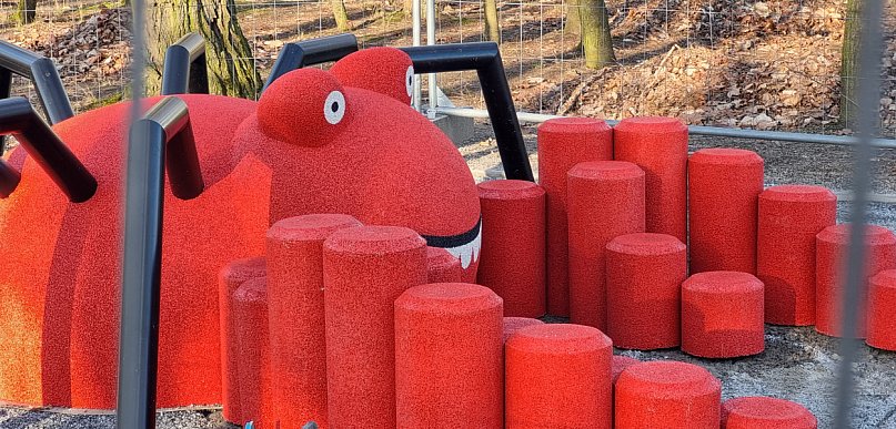 Nowe atrakcje na placu zabaw w Lesznie (zdjęcia, film)