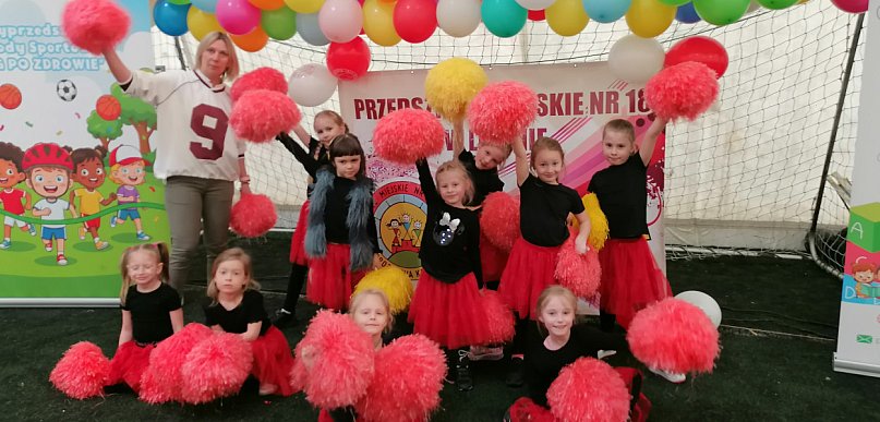 Bieg po zdrowie. Zawody leszczyńskich przedszkolaków pod balonem (zdjęcia)