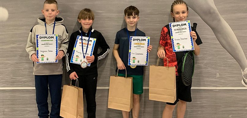 Młodzież na kortach Akwawit. Turniej w ramach Grand Prix Dzieci (zdjęcia)