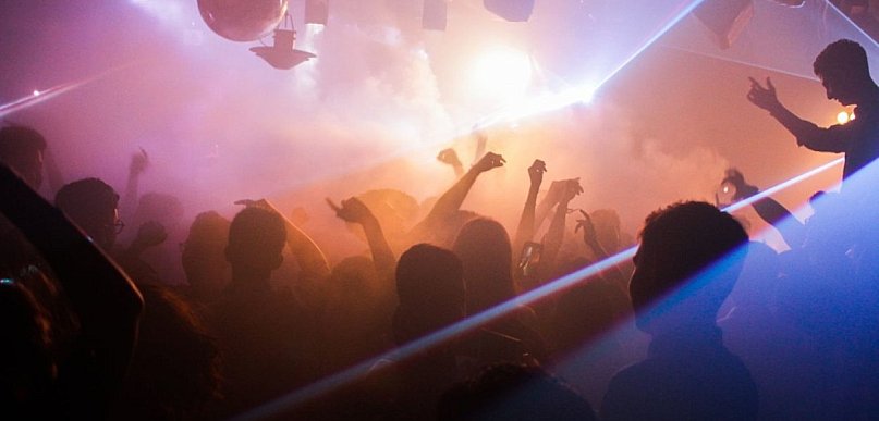 Co robić wieczorem w Katowicach? Przewodnik po nocnym życiu miasta