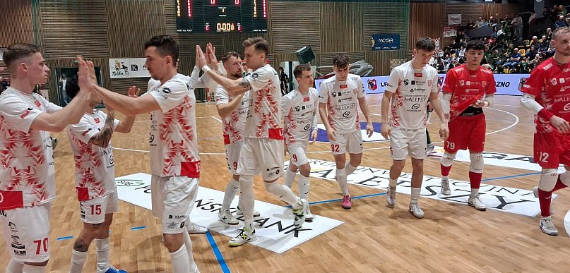 Dobry wynik futsalowców GI Malepszy Leszno w Lubawie