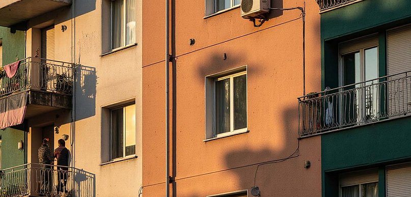 Jak zamontować klimatyzację w mieszkaniu w bloku?