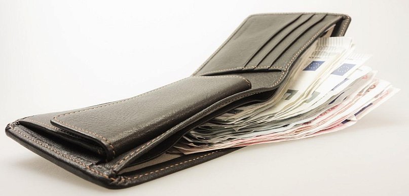 Kiedy firma przestaje zarabiać — jak rozpoznać sygnały ostrzegawcze i co z nimi zr