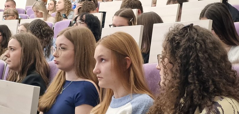 Zatrważające dane mocno wybrzmiały w Akademii Nauk Stosowanych w Lesznie (zdjęcia)