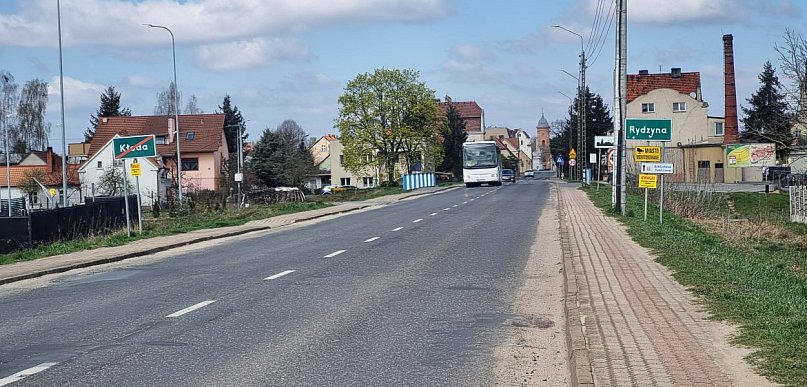 Dla poprawy bezpieczeństwa przebudują 400 m ważnej drogi w Rydzynie