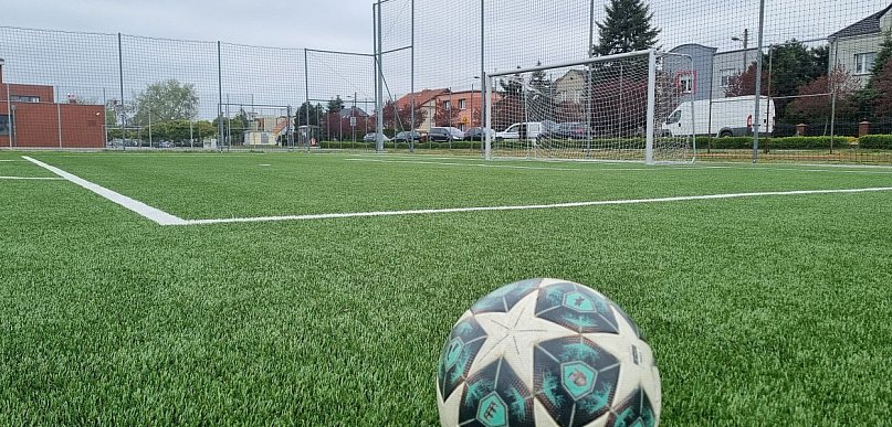 Czarna seria na boiskach leszczyńskiego MOSiR-u (zdjęcia)