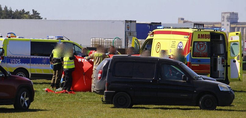Tragiczny wypadek na lotnisku w Lesznie (zdjęcia)
